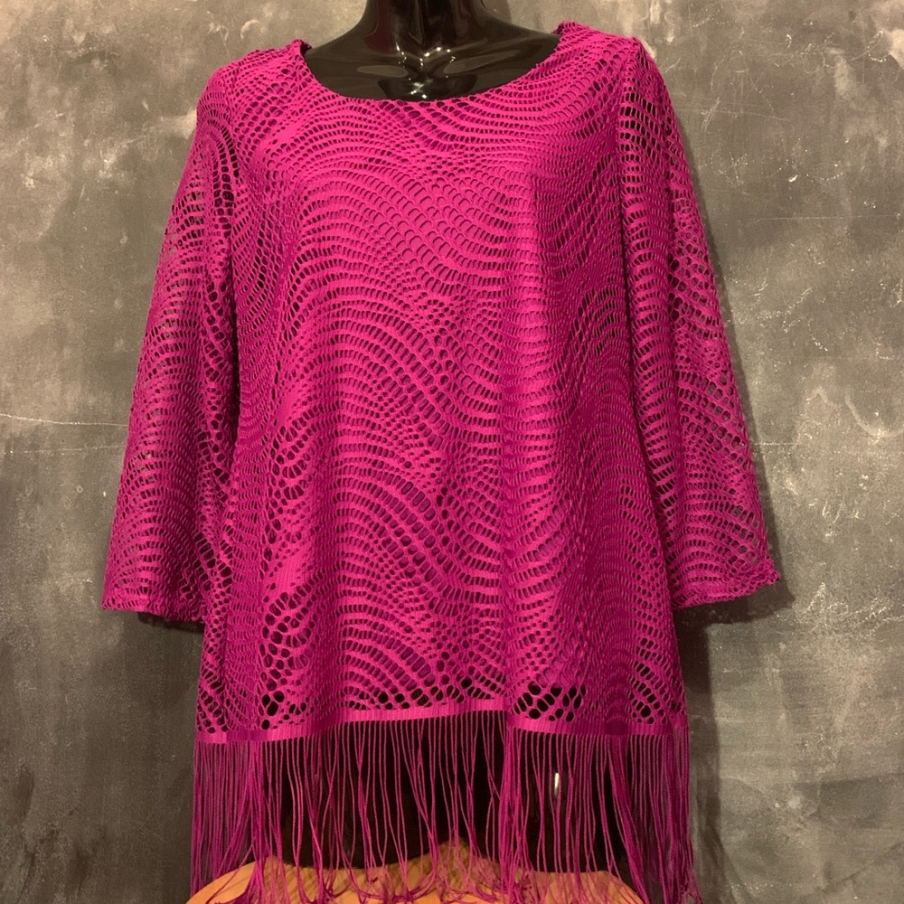 Melissa Paige Berry Laced Top with Fringes